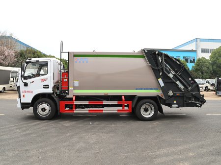 程力壓縮式環(huán)衛(wèi)車守護(hù)城市環(huán)境